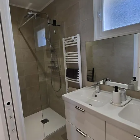 Villa Vue Neuve 3754 *